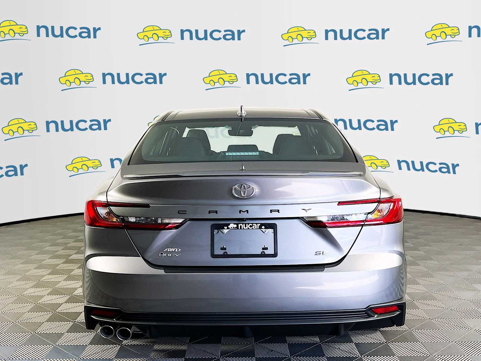 2025 Toyota Camry SE - Photo 5
