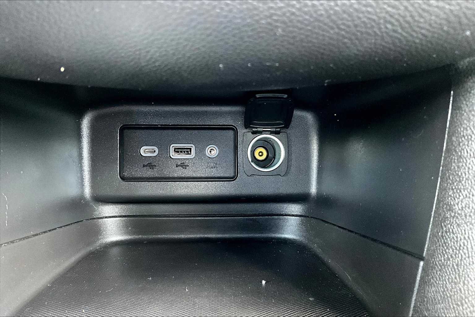 2022 Chevrolet Equinox LT - Photo 27