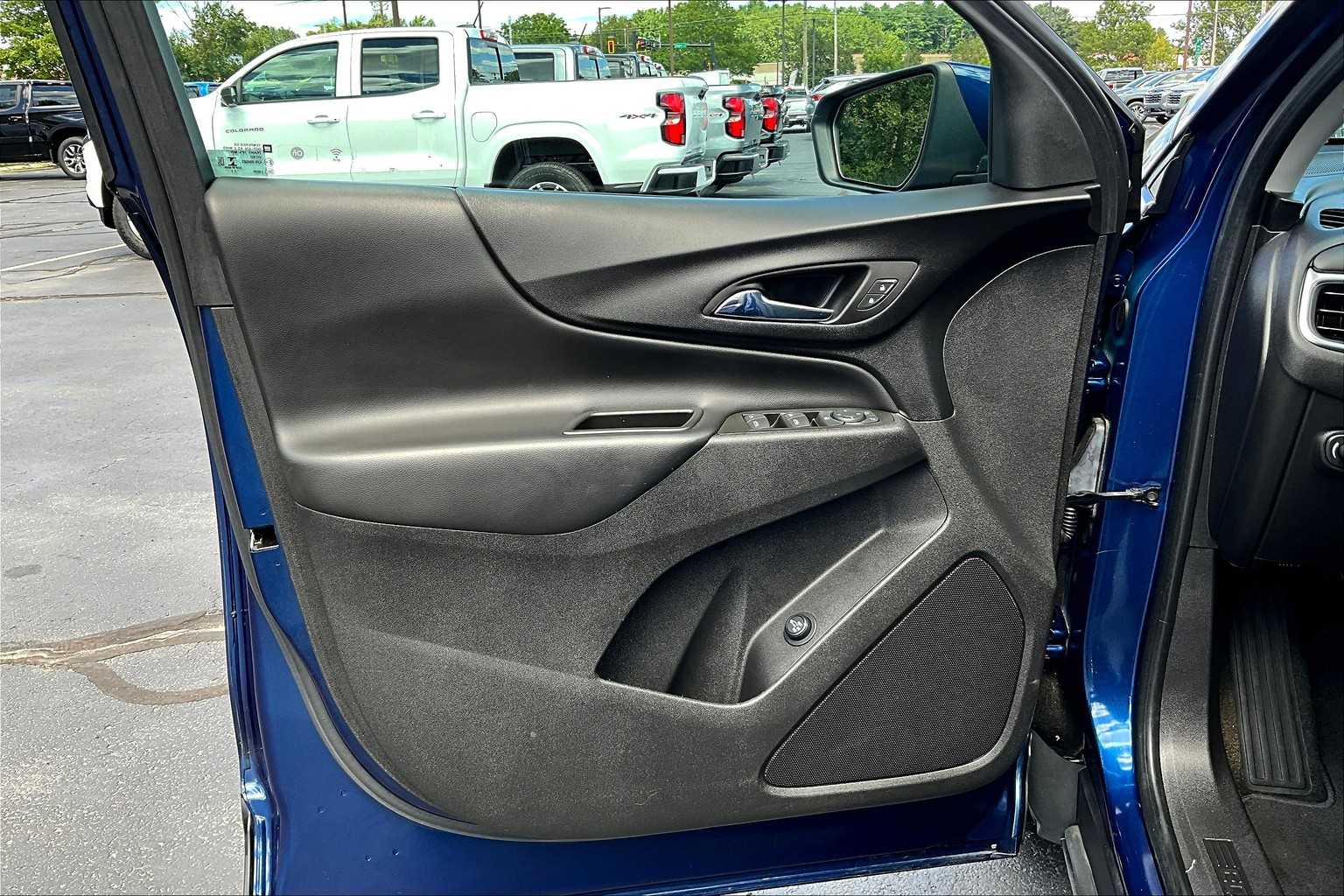 2022 Chevrolet Equinox LT - Photo 9