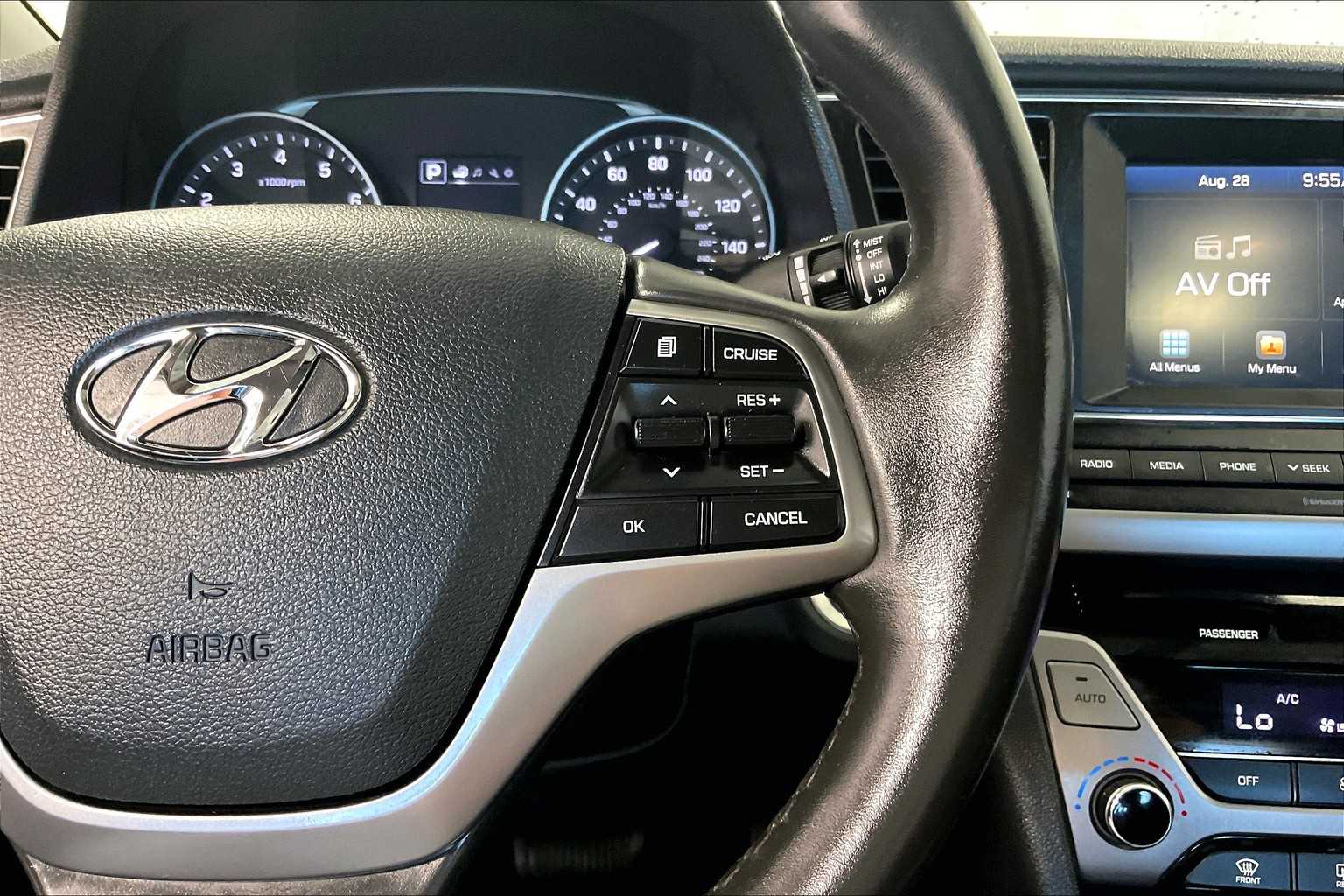 2018 Hyundai Elantra Value Edition - Photo 24
