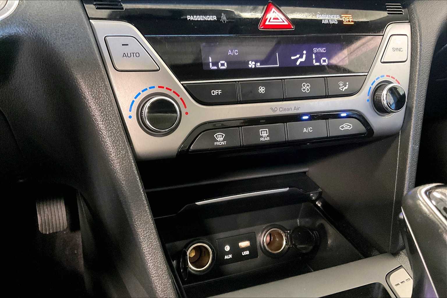 2018 Hyundai Elantra Value Edition - Photo 26