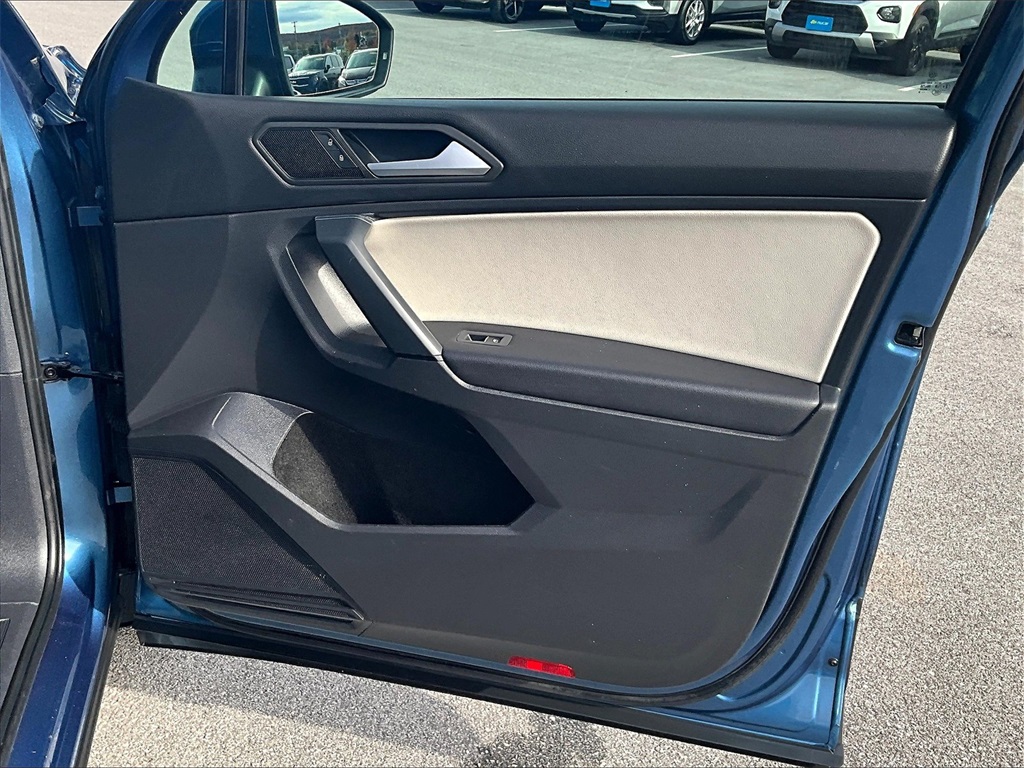 2019 Volkswagen Tiguan 2.0T SE - Photo 12