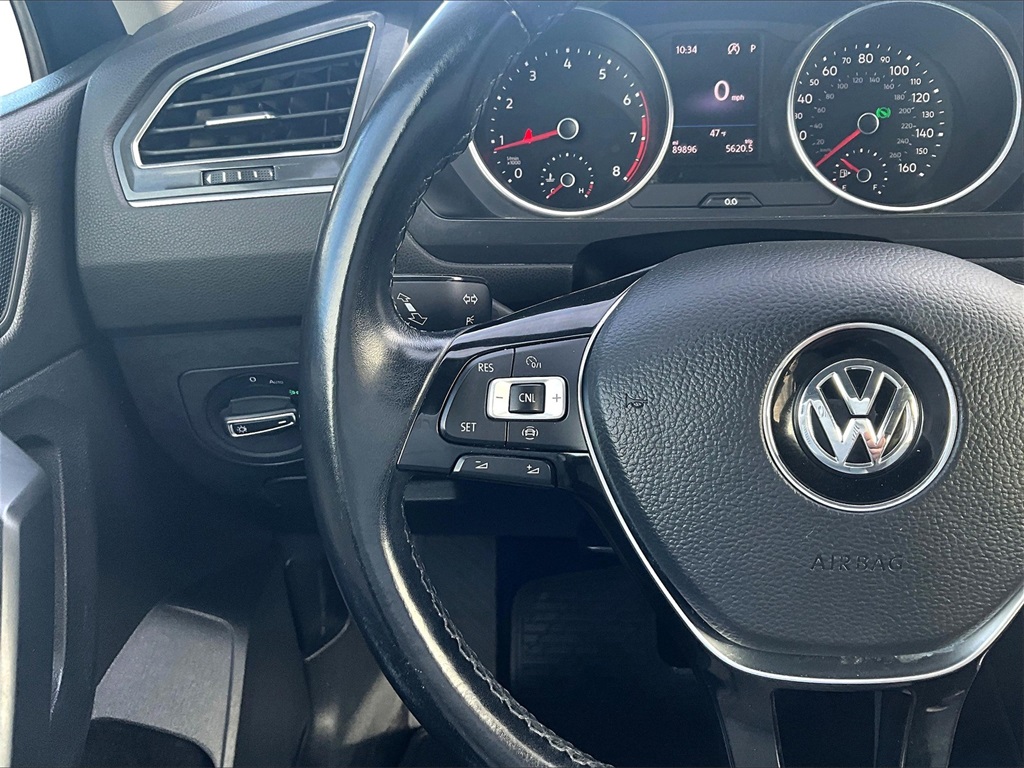 2019 Volkswagen Tiguan 2.0T SE - Photo 23