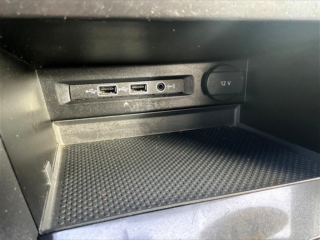2019 Volkswagen Tiguan 2.0T SE - Photo 26