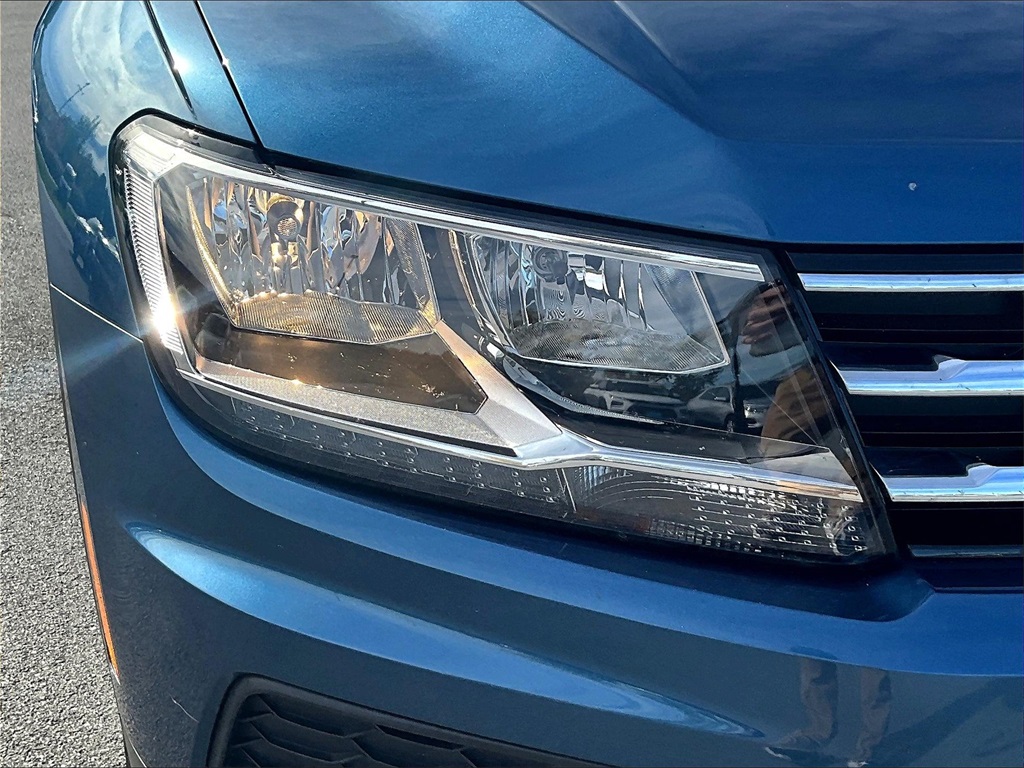 2019 Volkswagen Tiguan 2.0T SE - Photo 32
