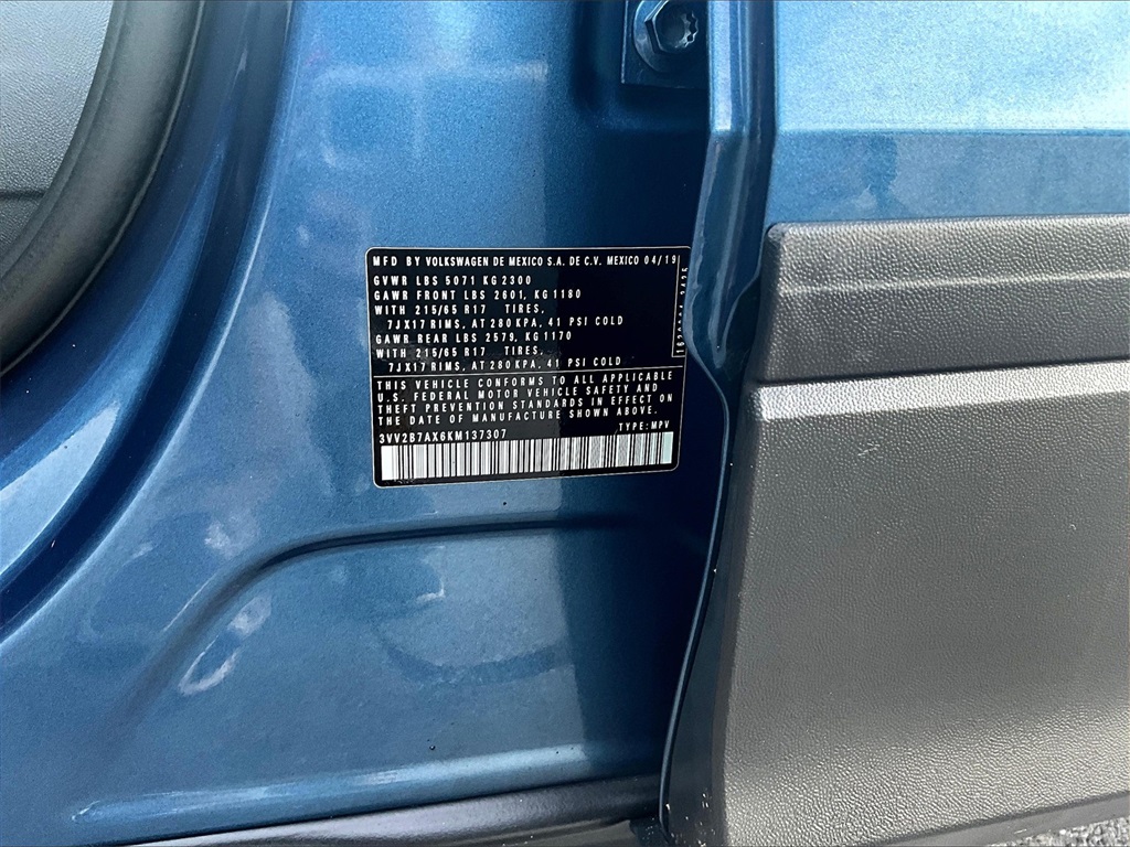 2019 Volkswagen Tiguan 2.0T SE - Photo 35
