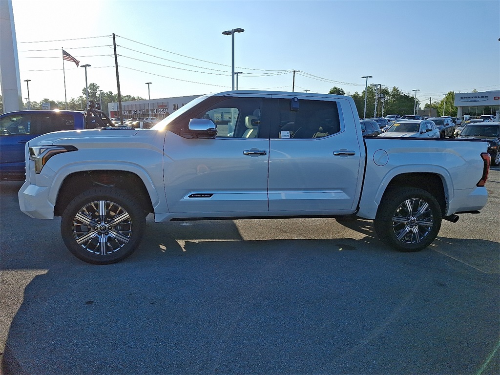 2024 Toyota Tundra Hybrid Capstone - Photo 3