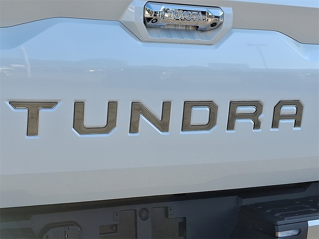 2024 Toyota Tundra Hybrid Capstone - Photo 10