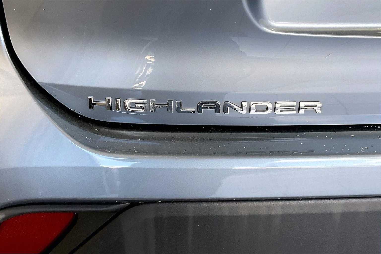 2021 Toyota Highlander XLE - Photo 30