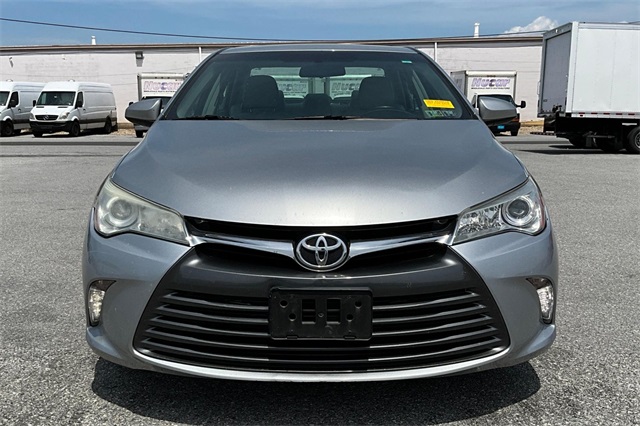 2015 Toyota Camry XLE - Photo 4