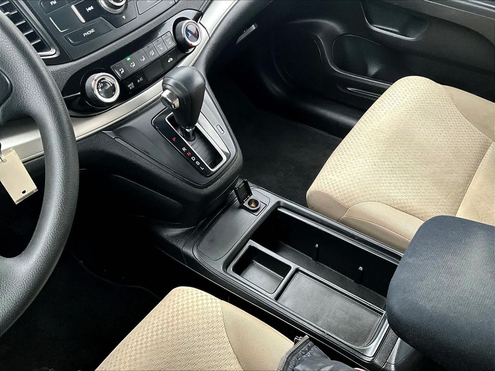 2016 Honda CR-V LX - Photo 19