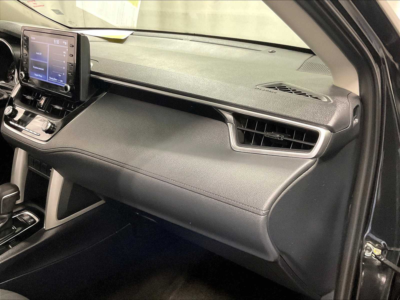 2022 Toyota Corolla Cross LE - Photo 13