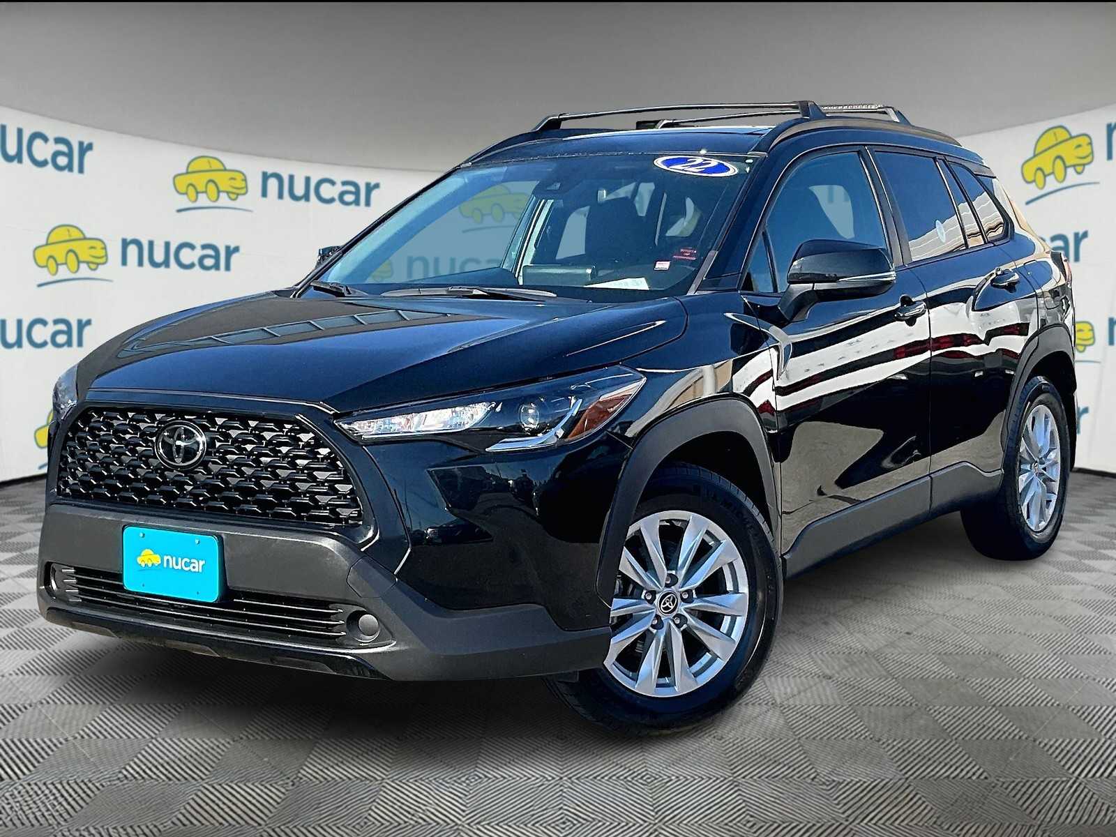 2022 Toyota Corolla Cross LE - Photo 3