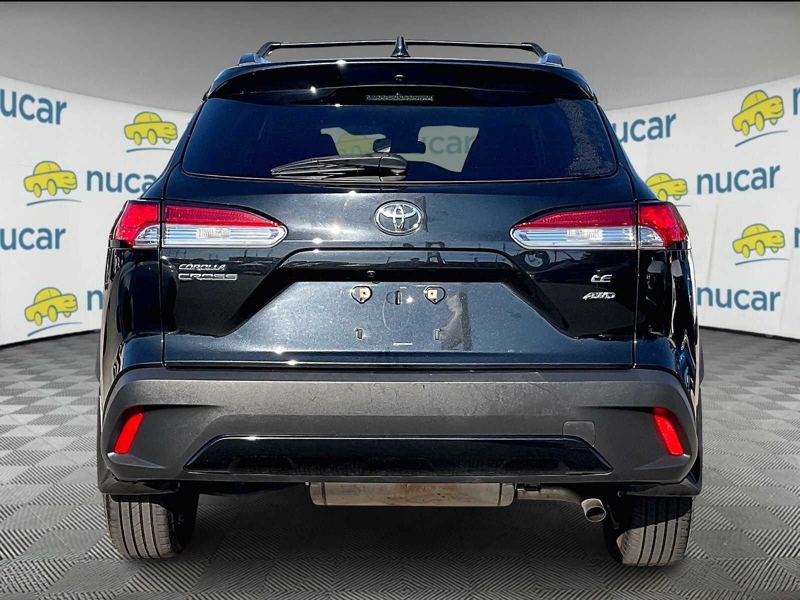 2022 Toyota Corolla Cross LE - Photo 5