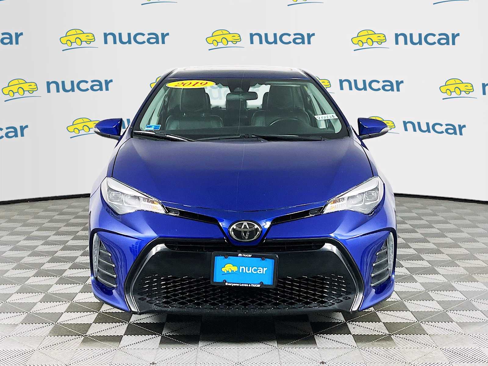 2019 Toyota Corolla SE - Photo 2