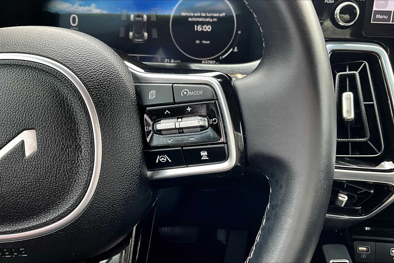 2023 Kia Sorento SX - Photo 24
