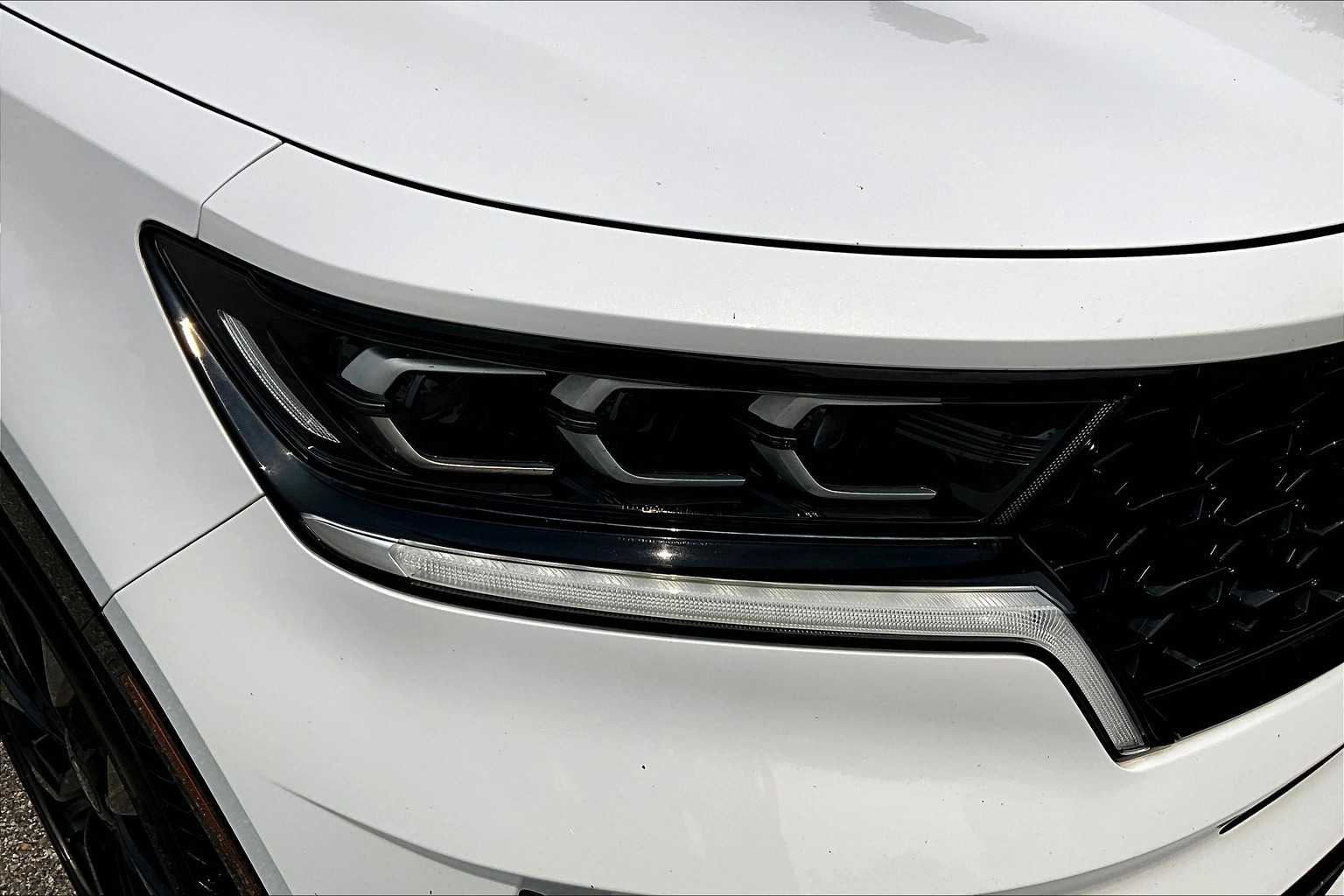 2023 Kia Sorento SX - Photo 33
