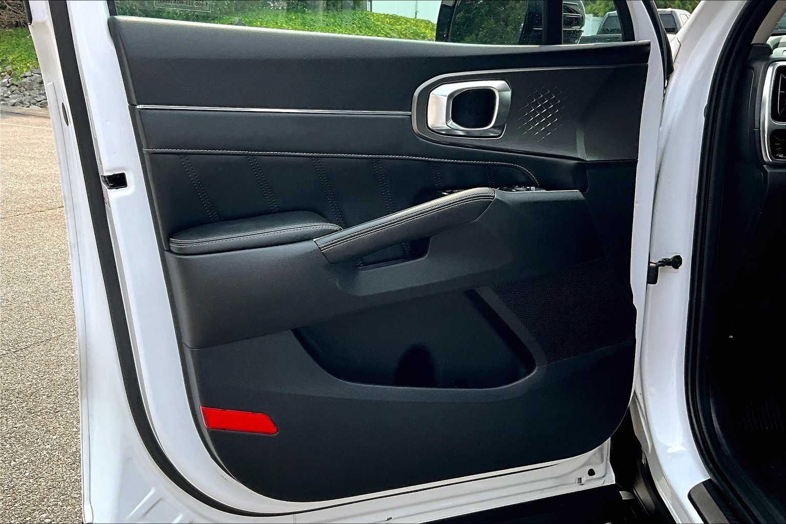 2023 Kia Sorento SX - Photo 9