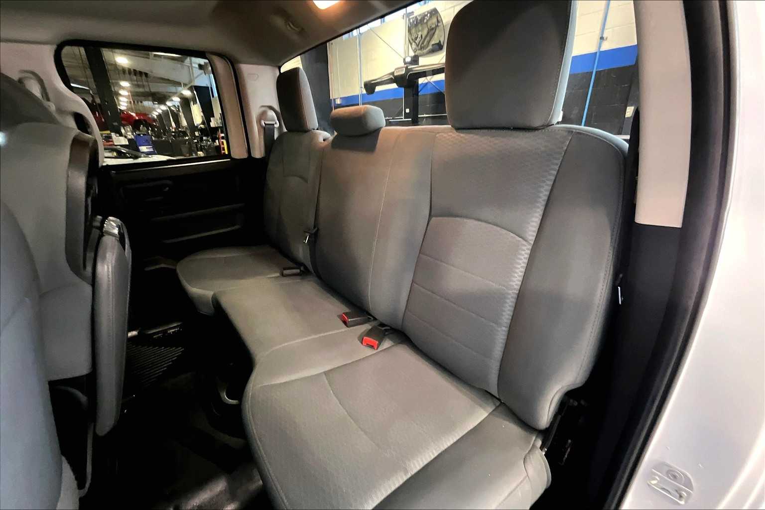 2018 Ram 1500 Express - Photo 14