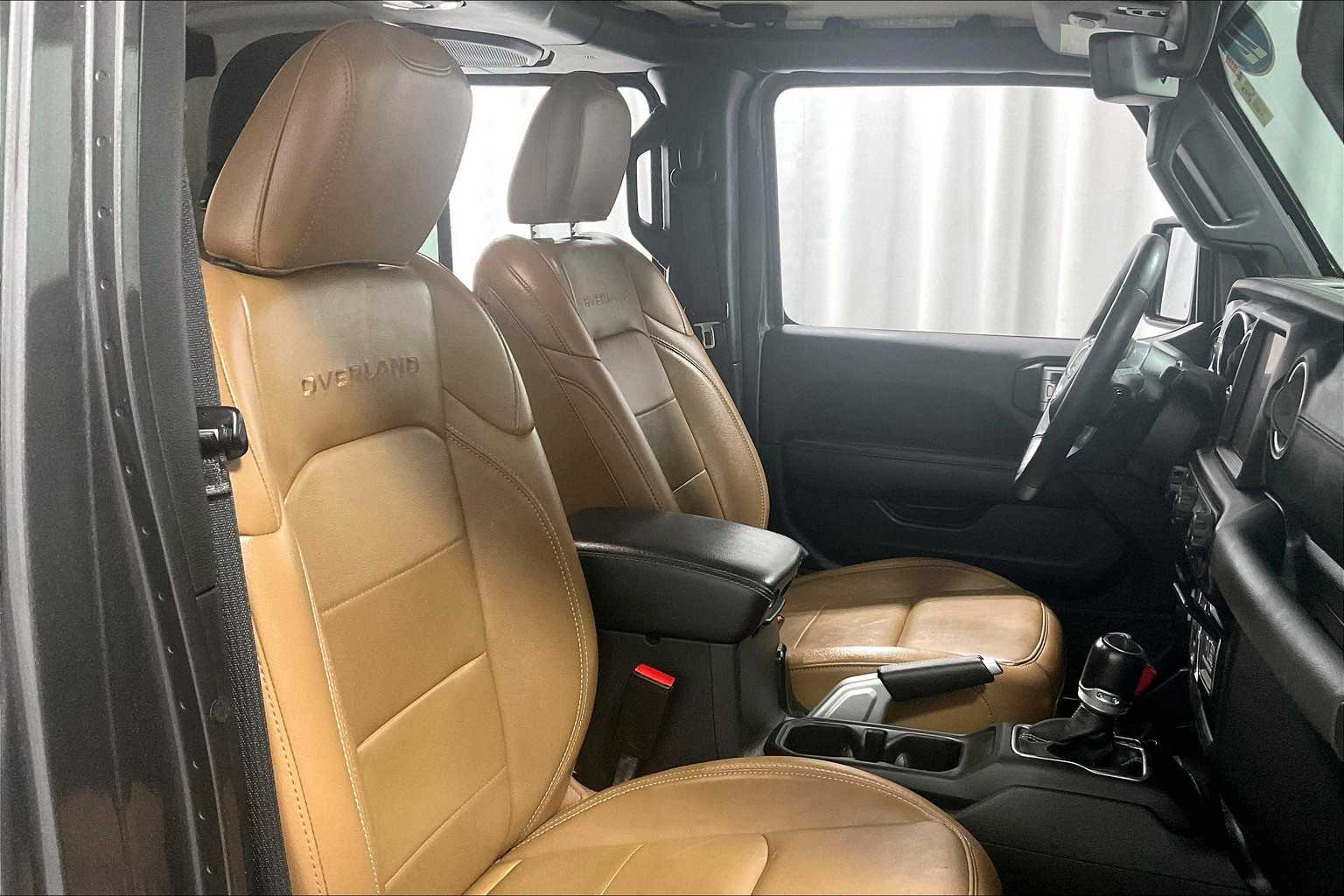 2022 Jeep Gladiator Overland - Photo 11