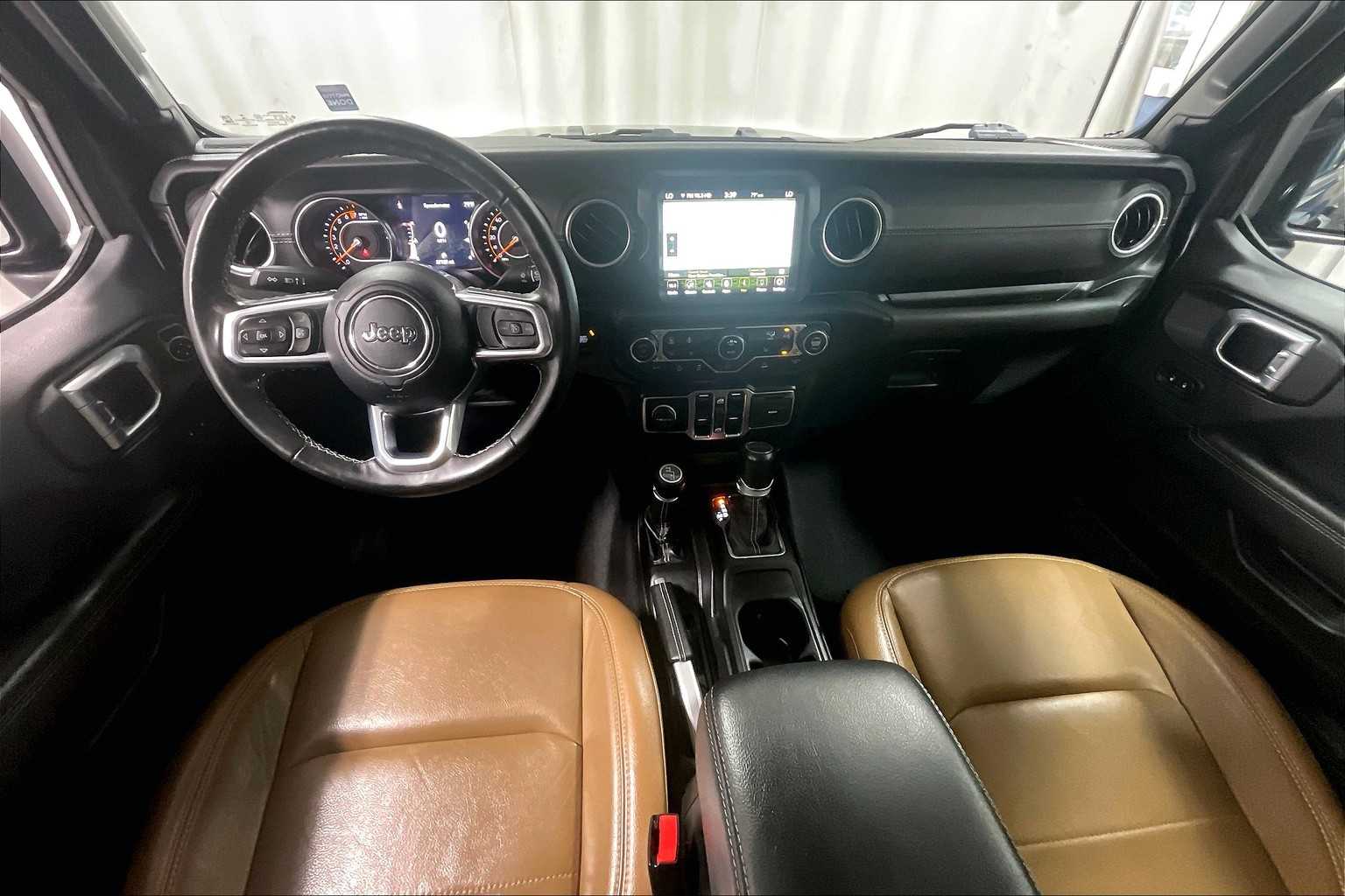2022 Jeep Gladiator Overland - Photo 21