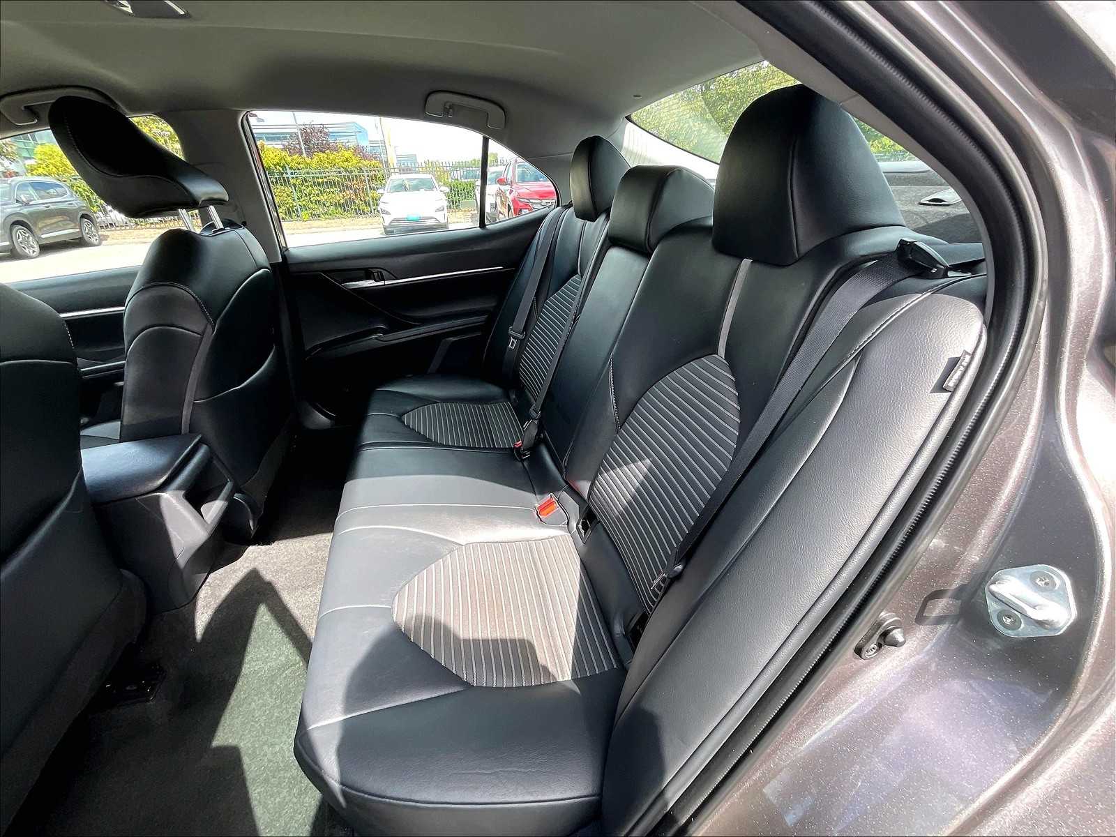 2023 Toyota Camry SE - Photo 15