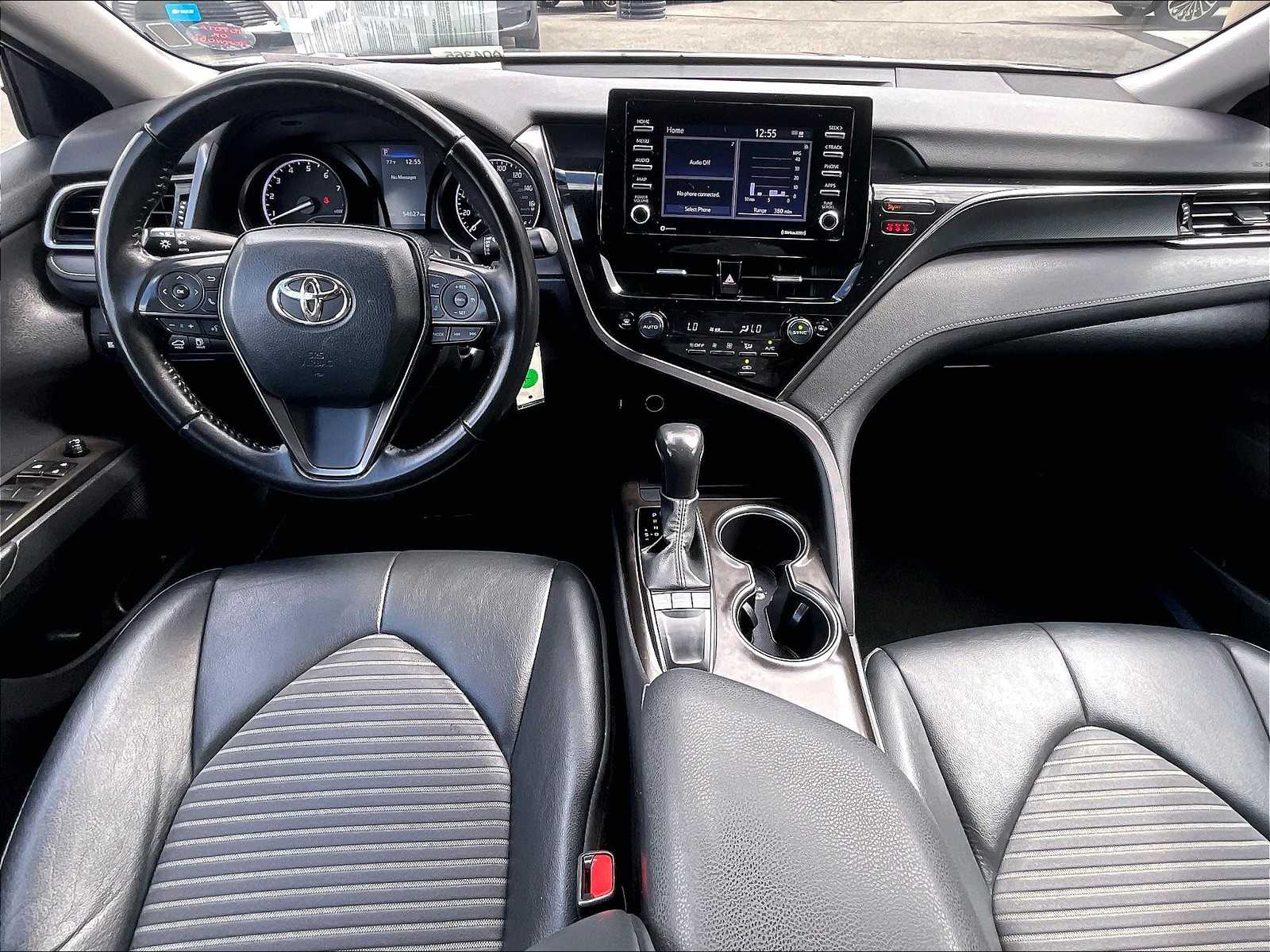 2023 Toyota Camry SE - Photo 21