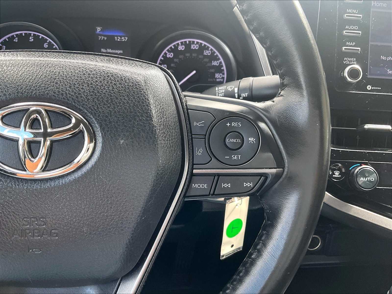 2023 Toyota Camry SE - Photo 23
