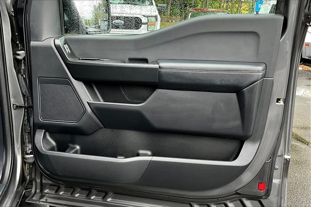 2022 Ford F-150 XL - Photo 12