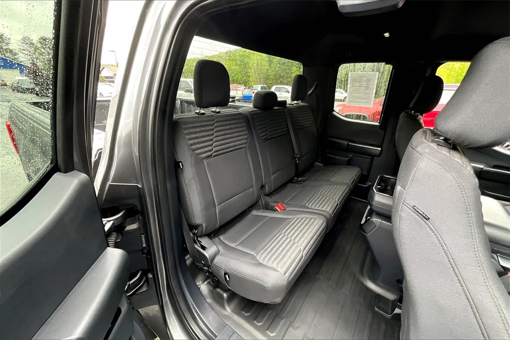 2022 Ford F-150 XL - Photo 16