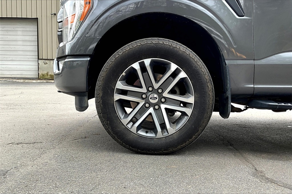 2022 Ford F-150 XL - Photo 4