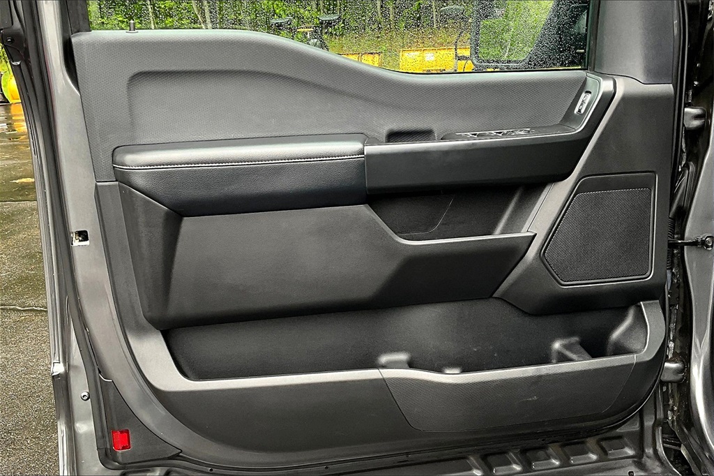 2022 Ford F-150 XL - Photo 9