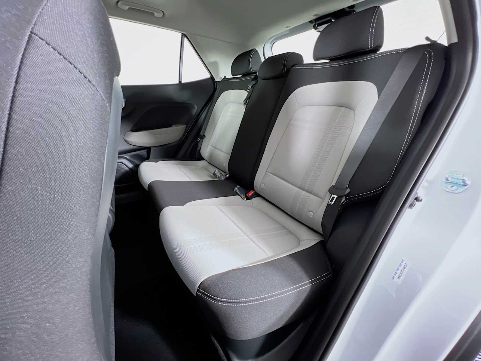 2026 Hyundai Venue SEL - Photo 13