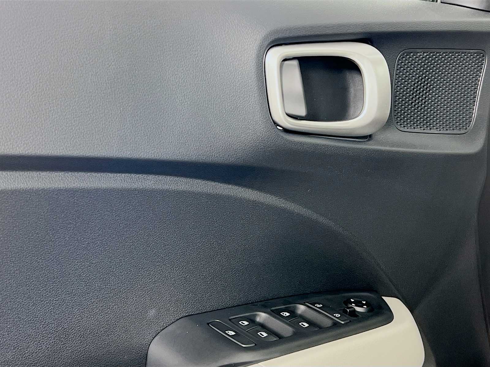 2026 Hyundai Venue SEL - Photo 15