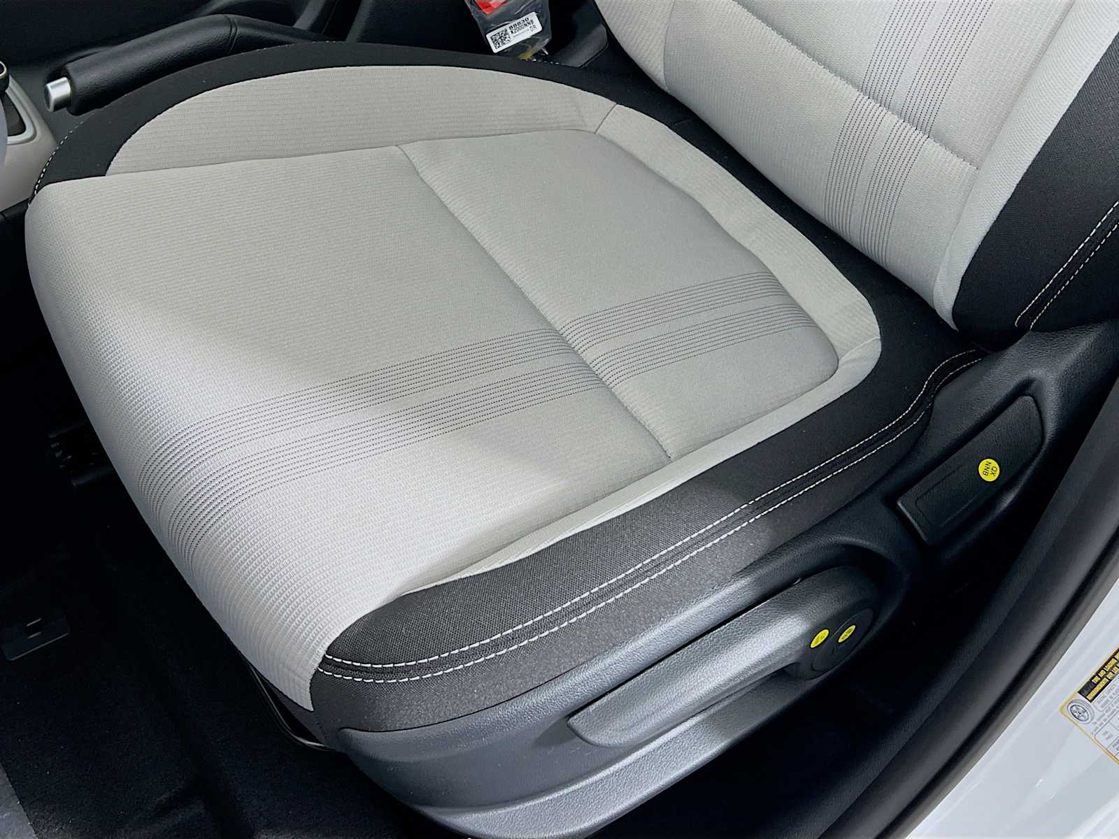 2026 Hyundai Venue SEL - Photo 16