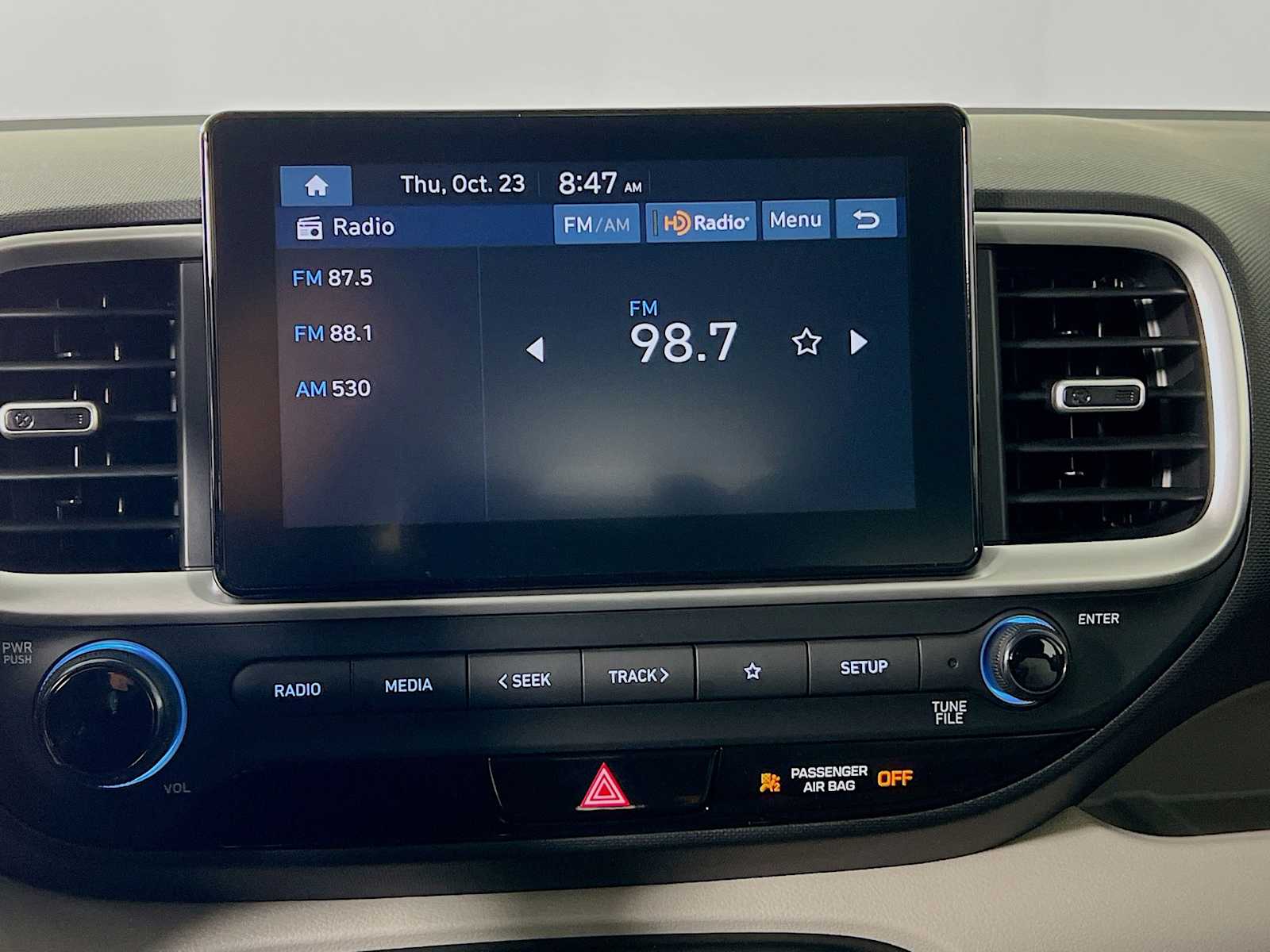 2026 Hyundai Venue SEL - Photo 8
