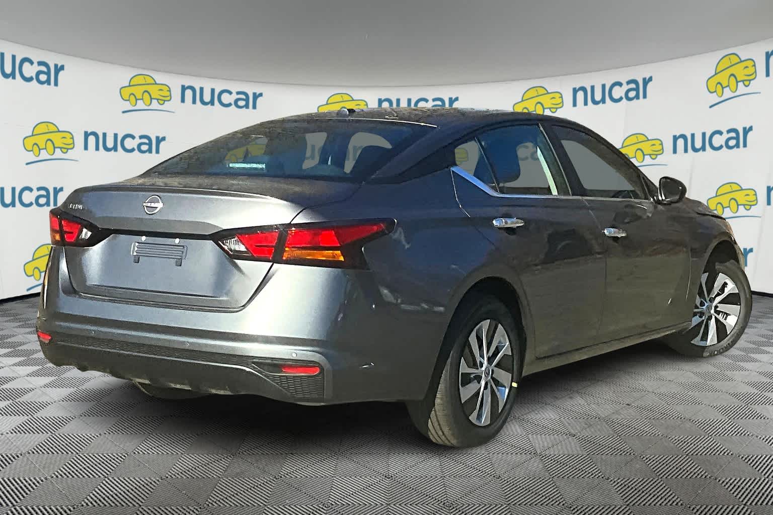 2025 Nissan Altima S - Photo 6