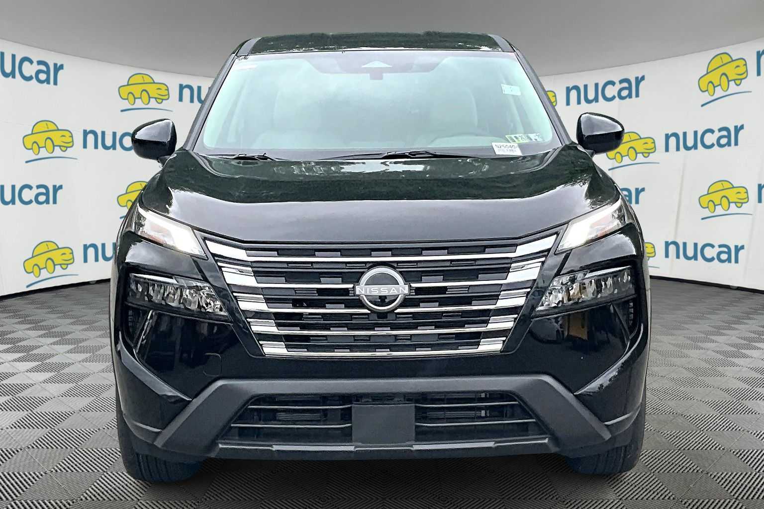 2025 Nissan Rogue SV - Photo 2