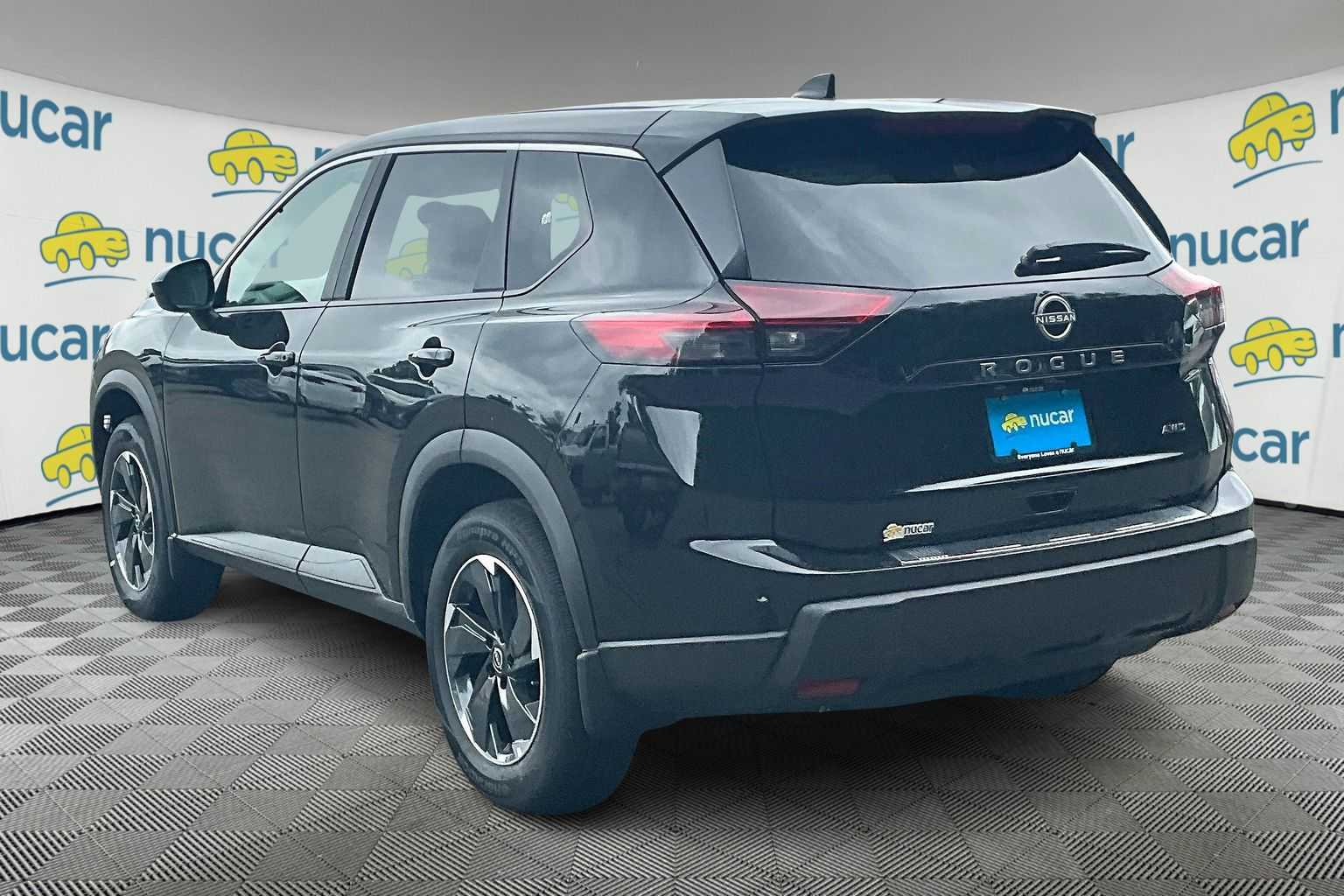 2025 Nissan Rogue SV - Photo 4