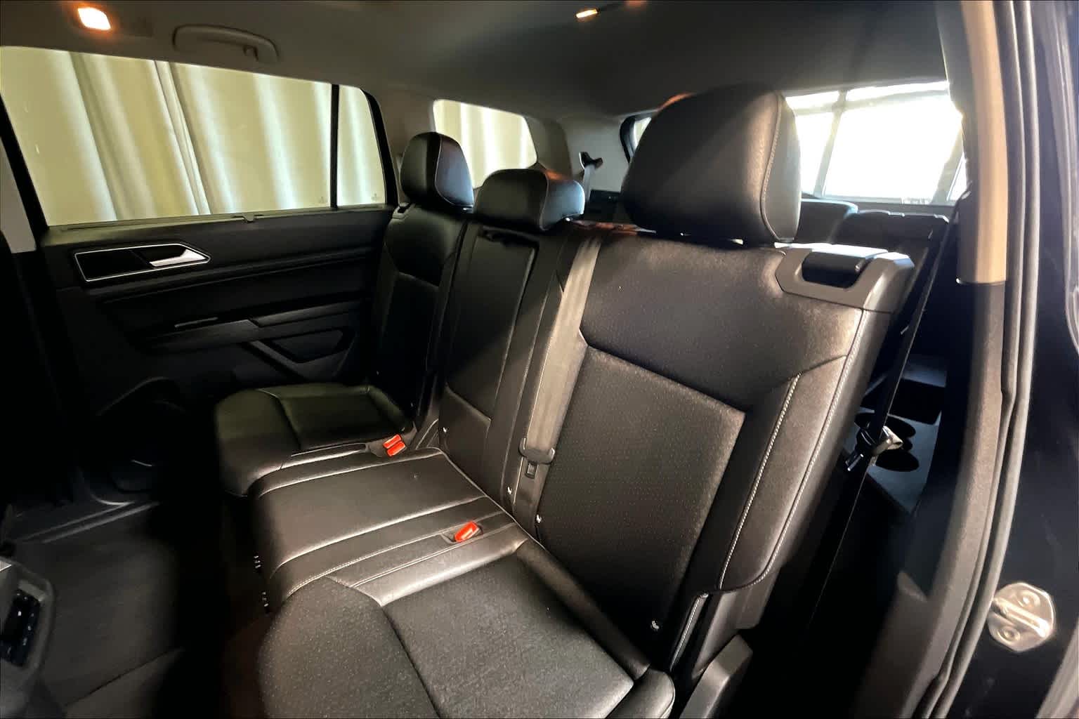 2018 Volkswagen Atlas 3.6L V6 SEL - Photo 15
