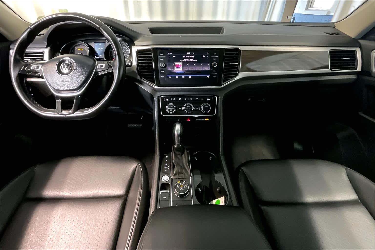 2018 Volkswagen Atlas 3.6L V6 SEL - Photo 22
