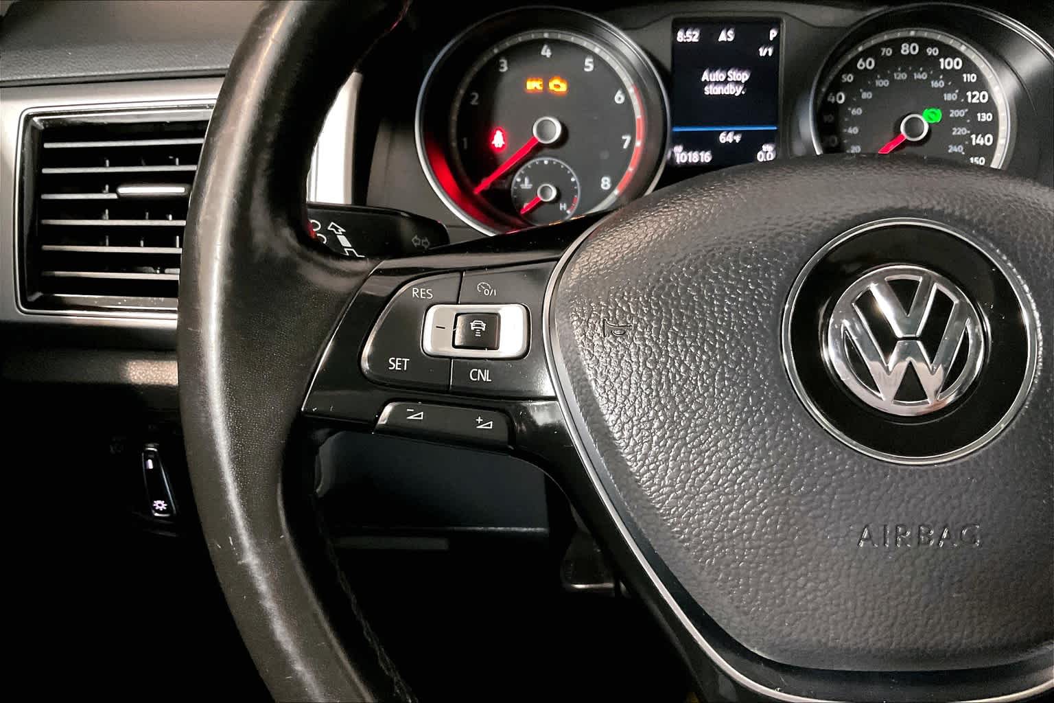 2018 Volkswagen Atlas 3.6L V6 SEL - Photo 24