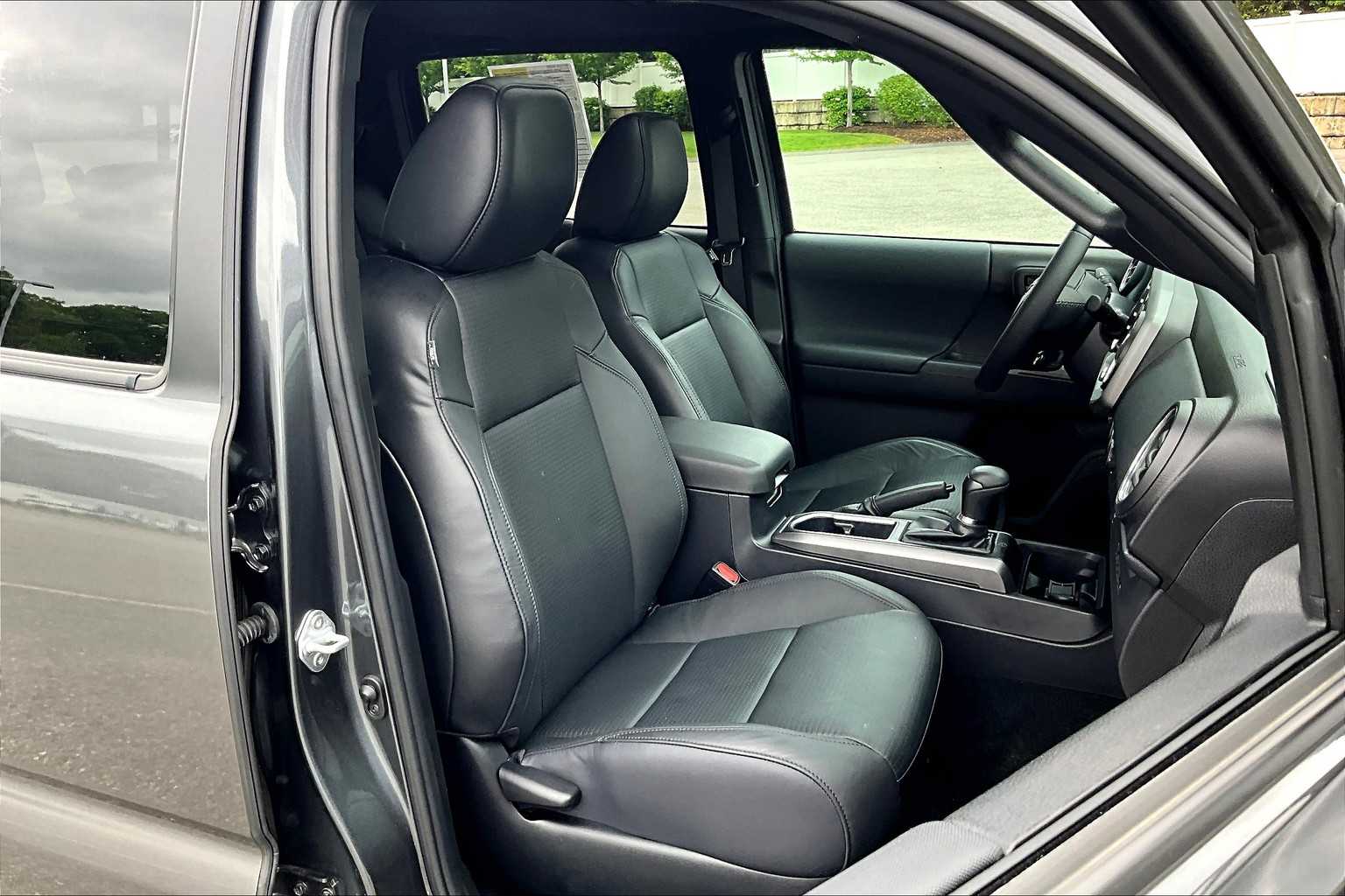 2023 Toyota Tacoma TRD Sport - Photo 11