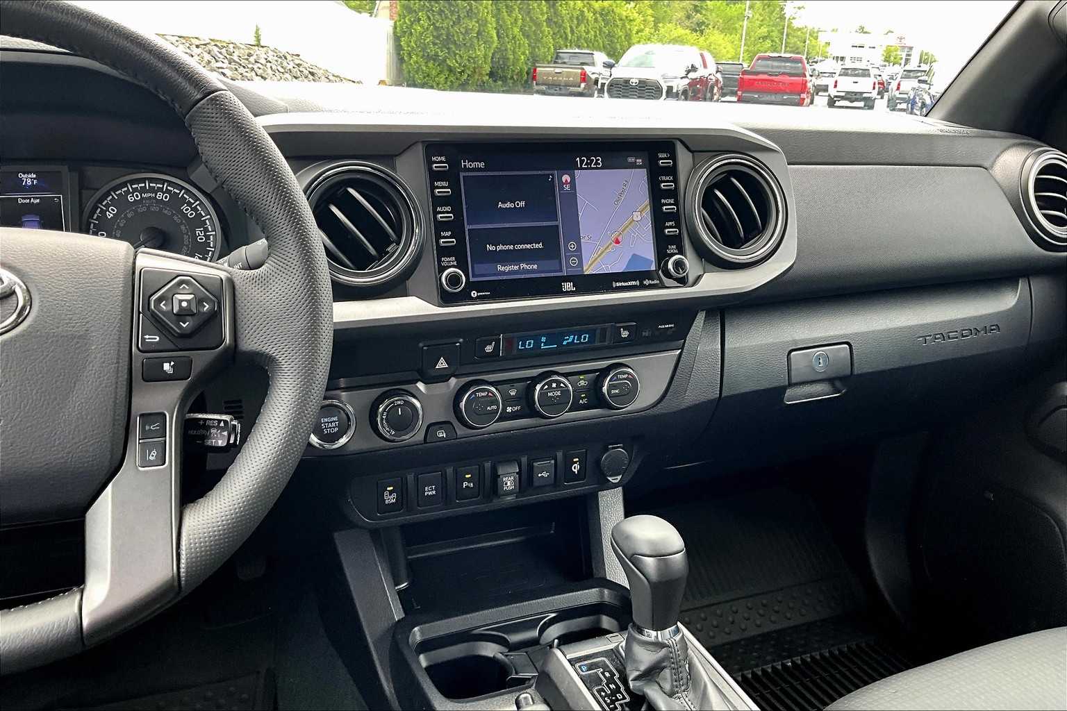 2023 Toyota Tacoma TRD Sport - Photo 18