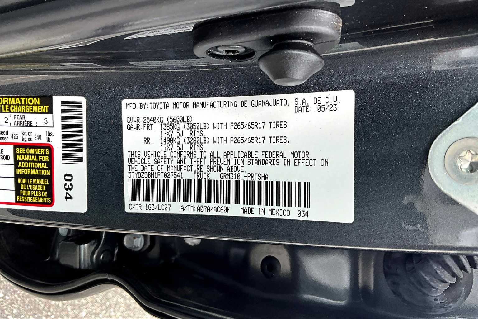 2023 Toyota Tacoma TRD Sport - Photo 37