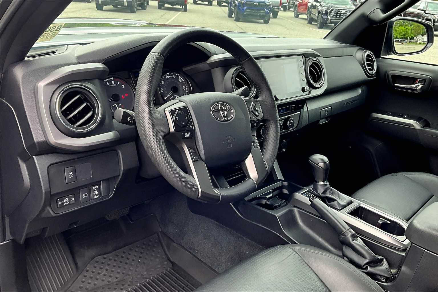 2023 Toyota Tacoma TRD Sport - Photo 8