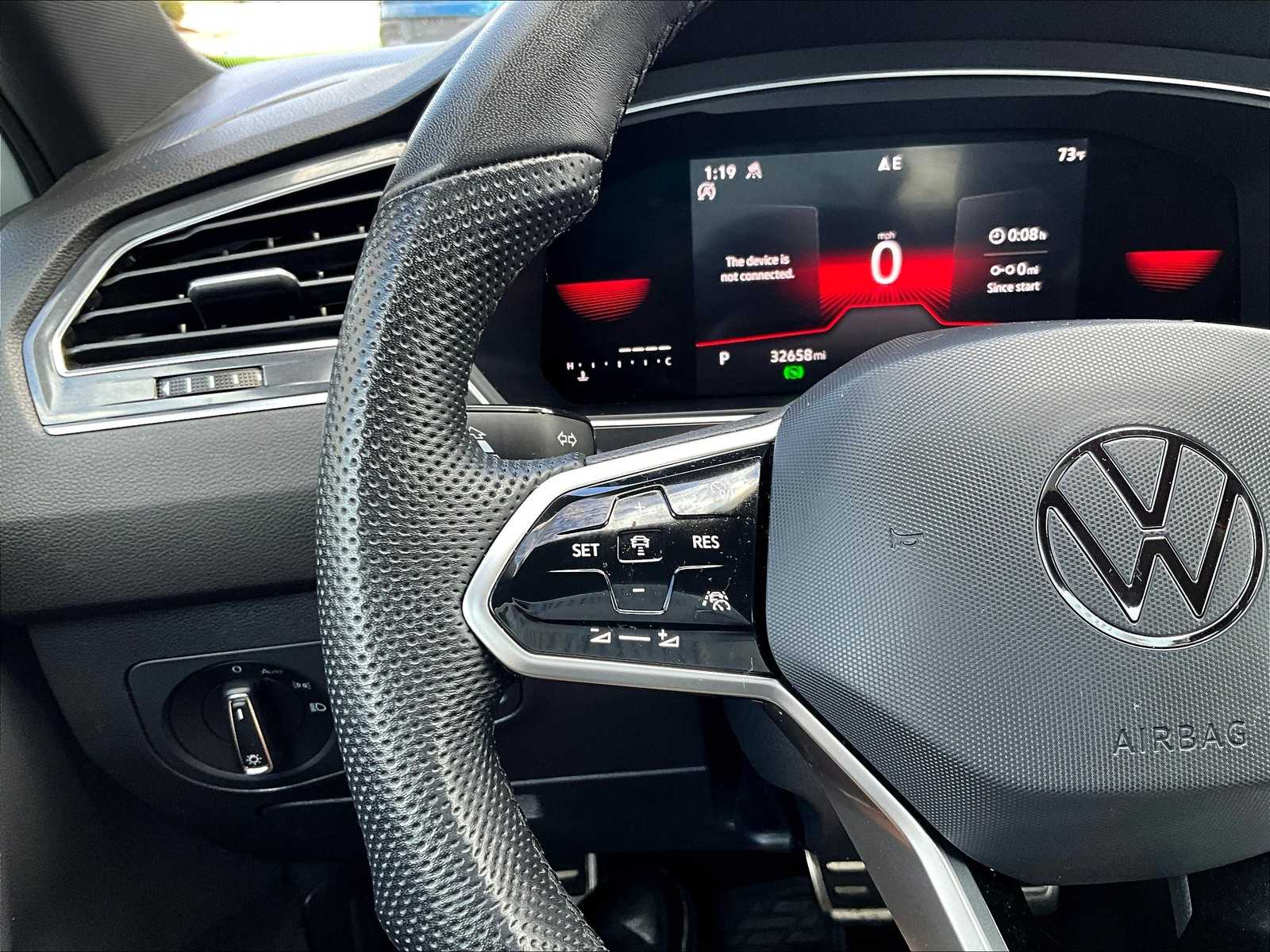 2022 Volkswagen Tiguan SE R-Line Black - Photo 23
