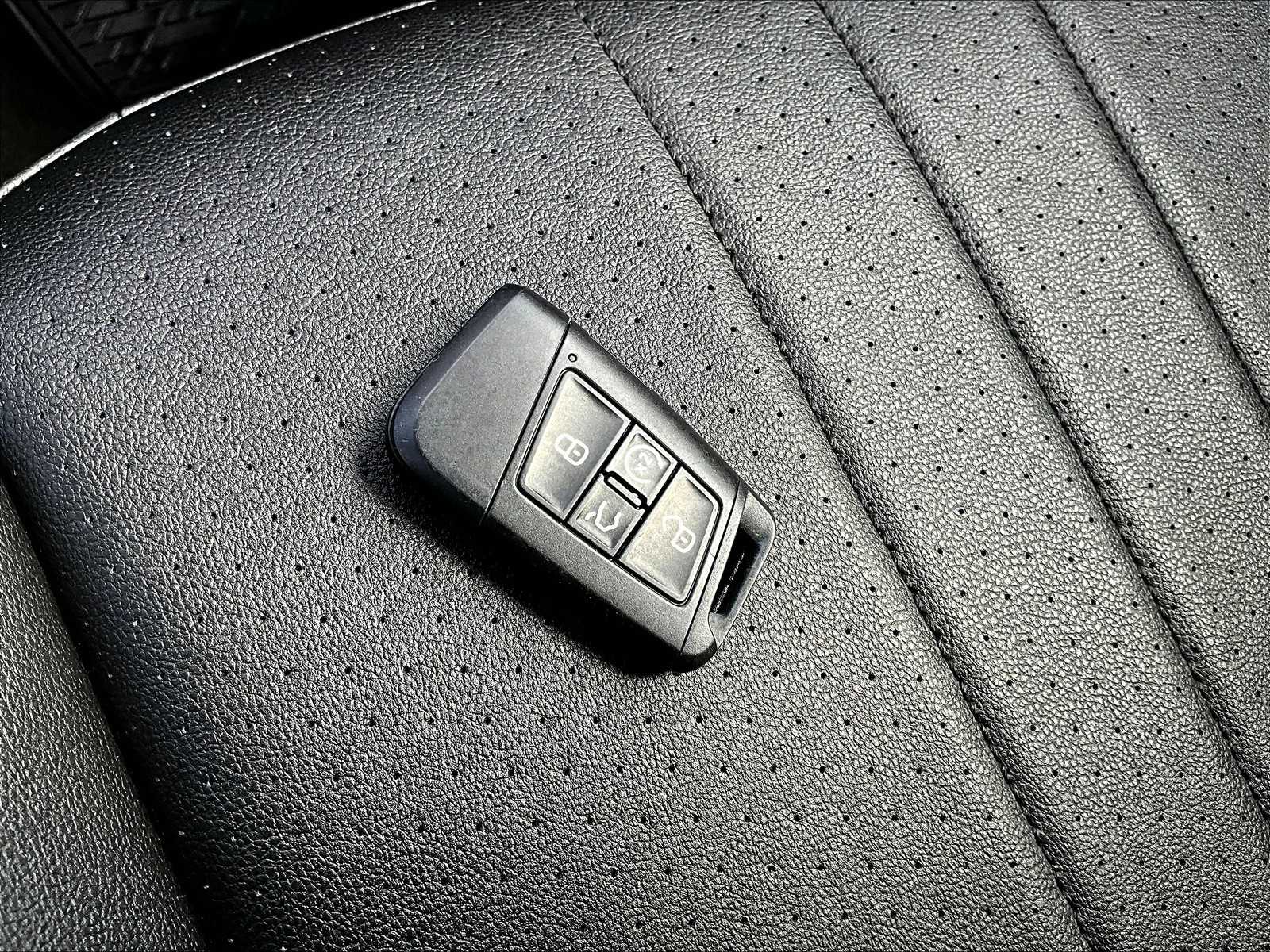 2022 Volkswagen Tiguan SE R-Line Black - Photo 30