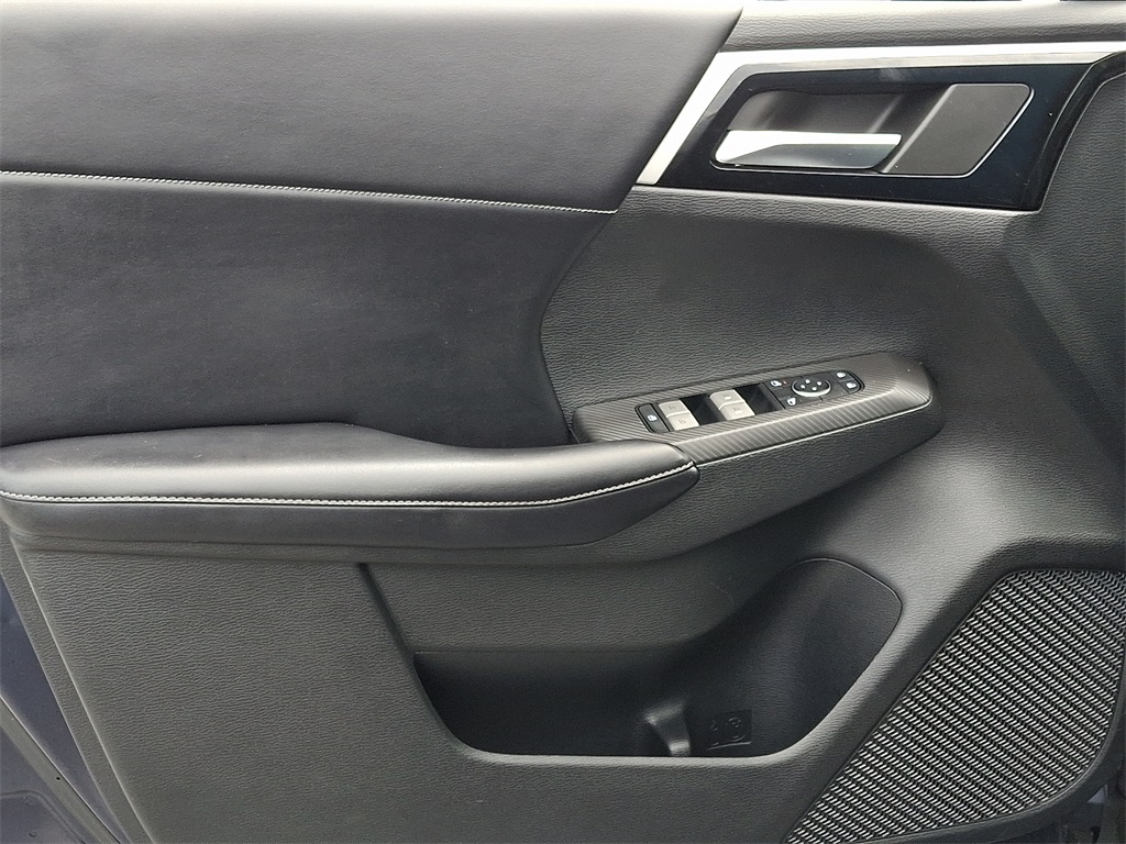 2022 Mitsubishi Outlander SE - Photo 12
