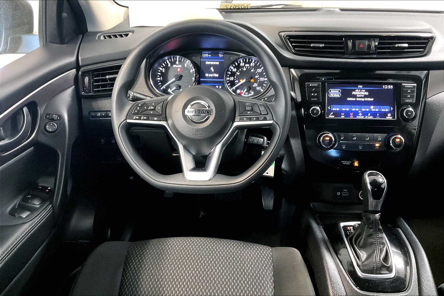 2022 Nissan Rogue Sport S - Photo 17
